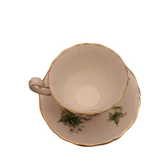 Royal Adderley Trillium Canadian Provincial Flowers Tea Cup and Saucer - Picture 6 of 11